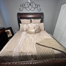 Queen Bed Set