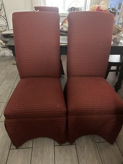 4 Dining Chairs For $20