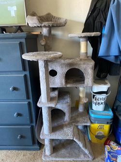 Cat tree