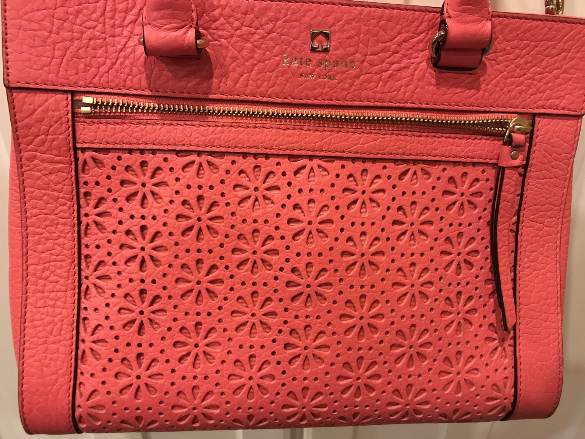 Kate Spade handles n strap leather bag