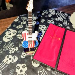Miniature American Flag Guitar DISPLAY W/Stand and Case