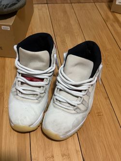 Air Jordan 11 Retro 'Platinum Tint'