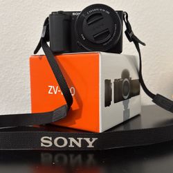 SONY ZV-E10 FOR SALE! 