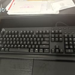Logitech G610 Orion (Cherry MX Red Switches) Mechanical Keyboard