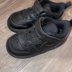 Nikes 7c
