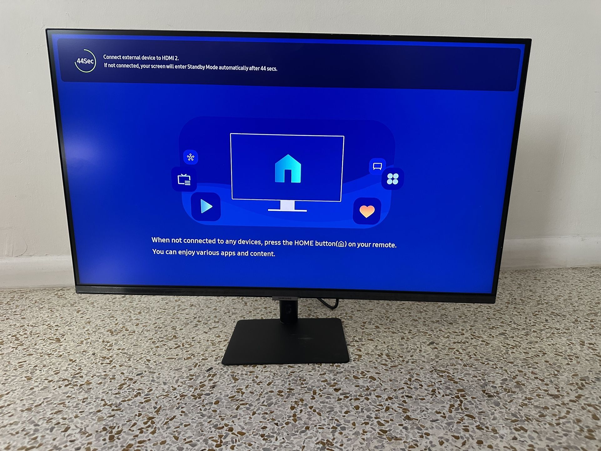 Samsung 32 Inch M7 (M70D) Smart Monitor