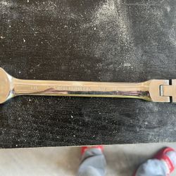 3/4 Ratcheting Wrench 