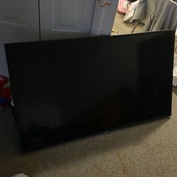 4k Samsung TV. NO LEGS OR REMOTE