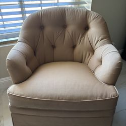 Ethan Allen Chair
