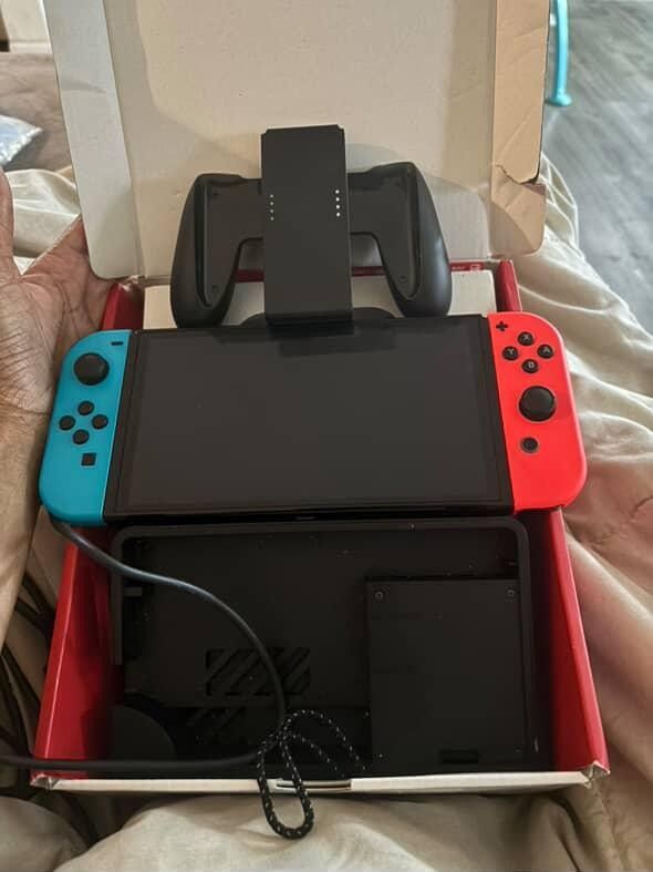 Nintendo Switch