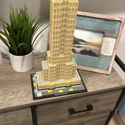 LEGO Architecture Empire State Building (Set 21046)