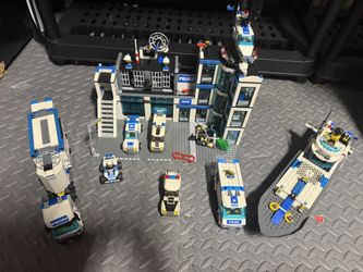 Lego Police Station (7498)