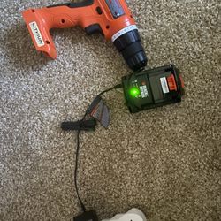 Black & Decker 20v Drill And Battery