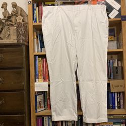 JoS. A. BANK-men’s white ‘STAYS COOL’ pleated cotton dress pants