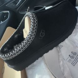 Ugg Black Women's Tasman 
