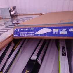 Metalux LED LIGHT  5000K