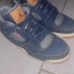 Jordon Retro 4 Levi’s 