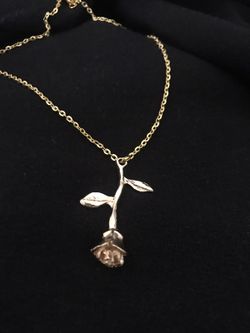 18k gold plated rose necklace