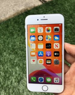 iPhone 8 64GB Factory Unlocked-Silver