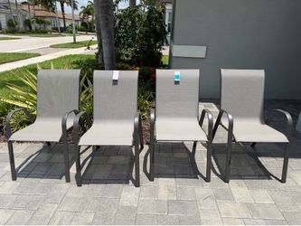 GREAT DEAL!! BRAND NEW SET OF 4 OUTDOOR GREY SLING STACK CHAIRS