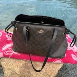 Used Coach Purse 👜 