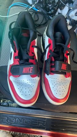 Nike Air Jordan Legacy 312 Sneakers size 8.5