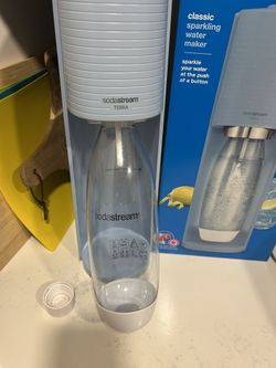 Sodastream sparkling water maker