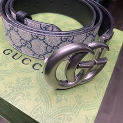 Mens Gucci Belt Monogram Black Shiney GG Interlock Belt Authentic for Sale  in Thornwood, NY - OfferUp