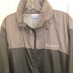 Columbia Jacket New Size Large