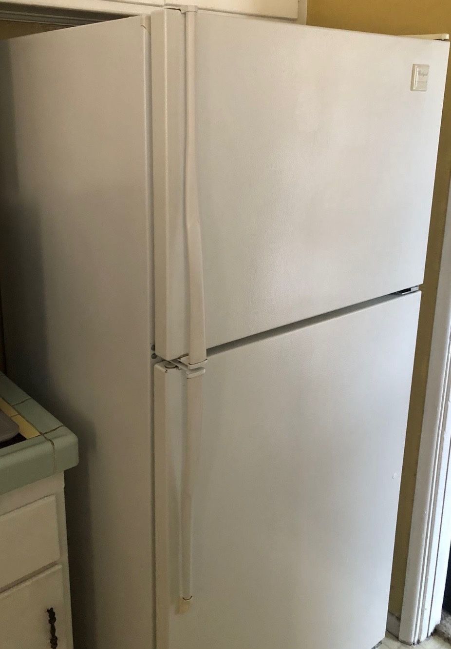 Whirlpool Refrigerator - Free Delivery