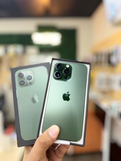 iPhone 13 Pro Max unlocked