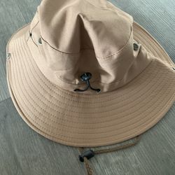 Bucket Hat  NEW