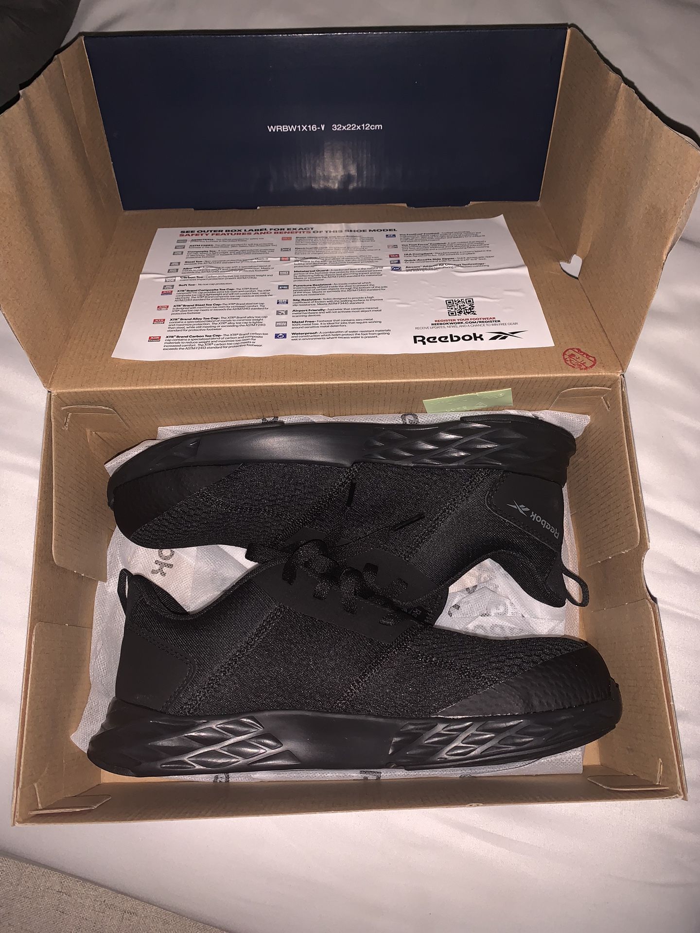 Reebok Astroride Strike Workshoes