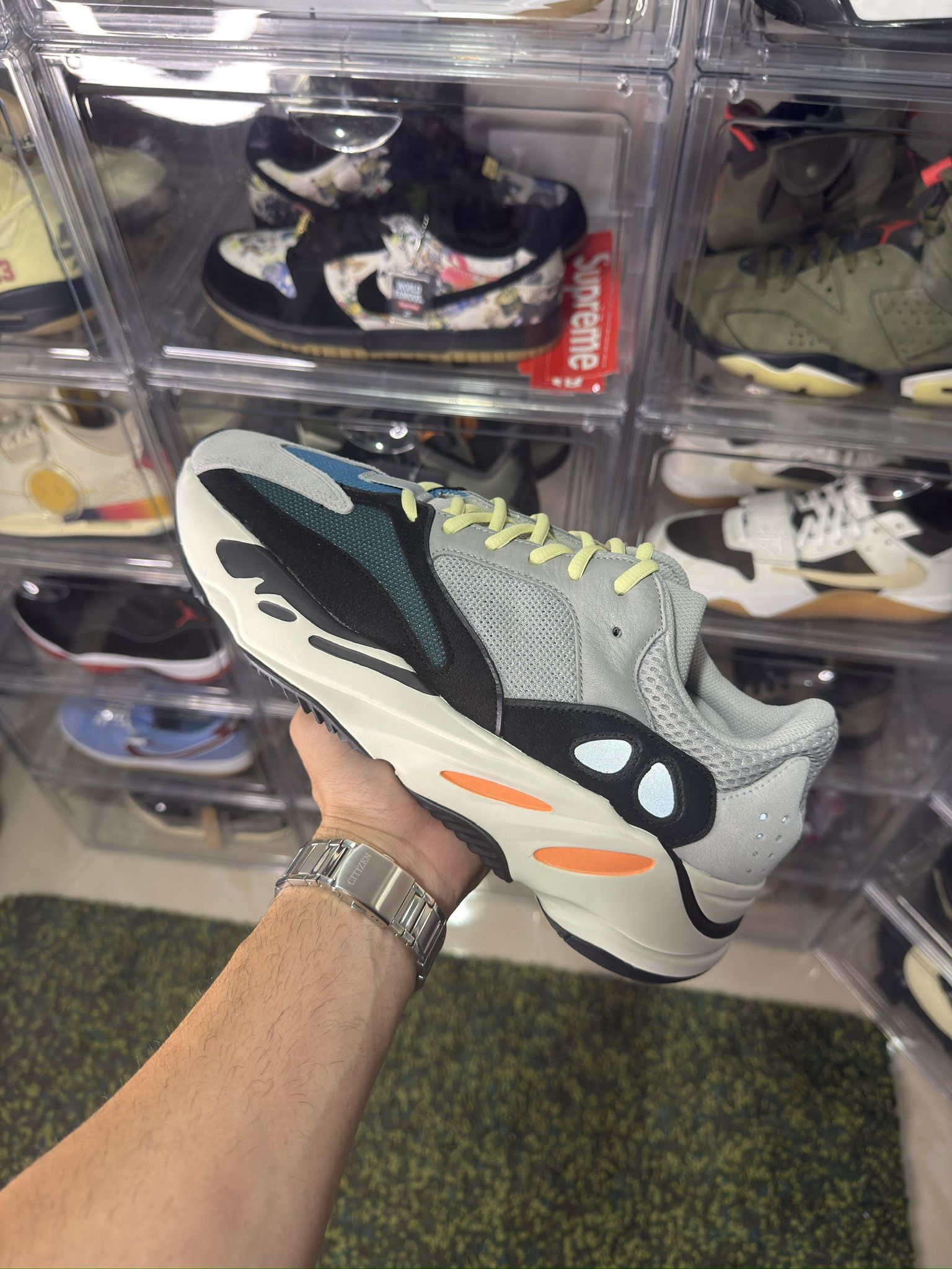Yeezy 700 Wave Runner