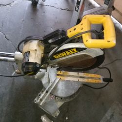 Dewalt Table Saw