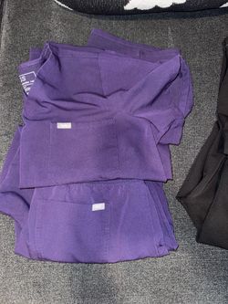 FIGS scrubs
