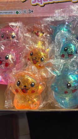 Pikachu Glitter Squeeze Toys Set