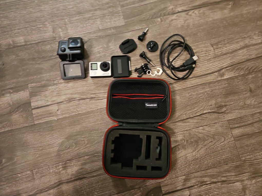 Gopro Hero 4 With Travel Case And All Included 