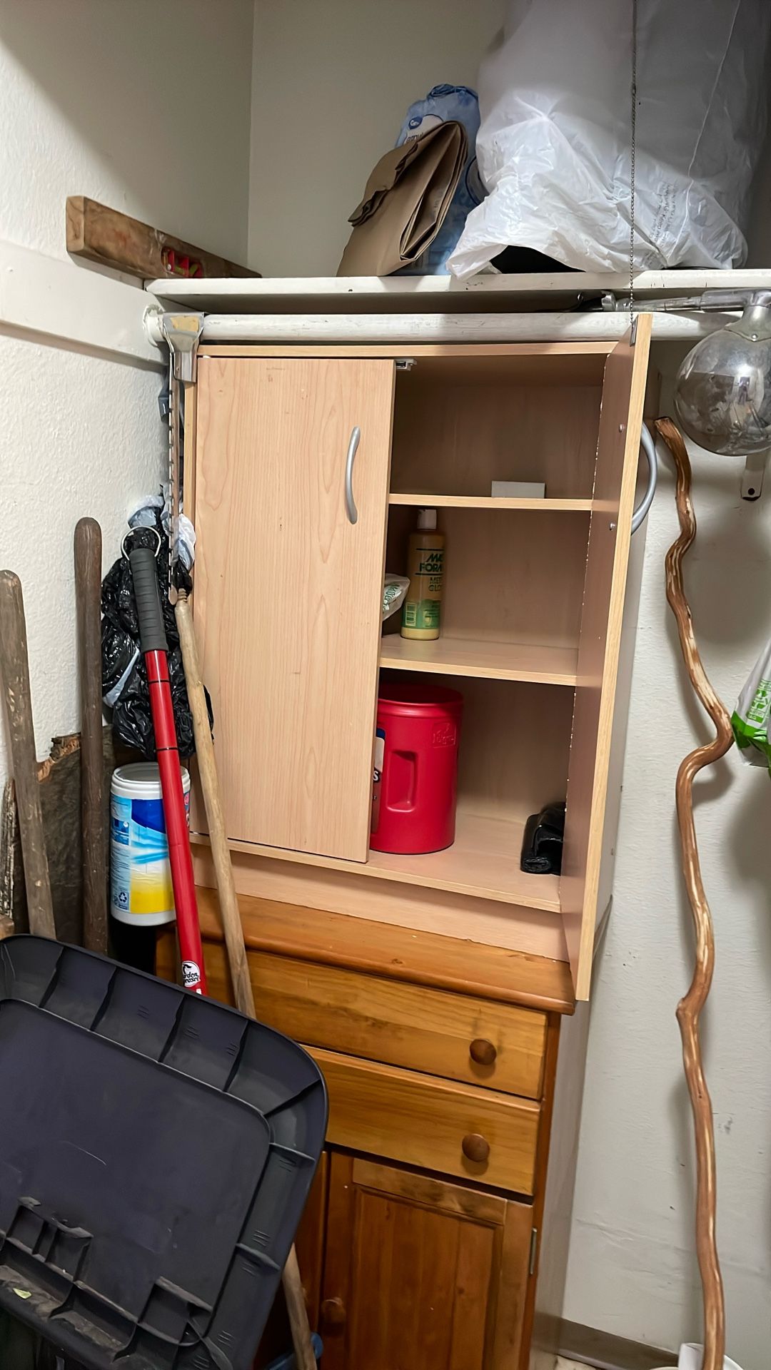 Free Cabinet
