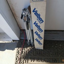 Nelson Tripod  VS 3 