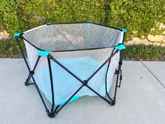 Portable Play Yard