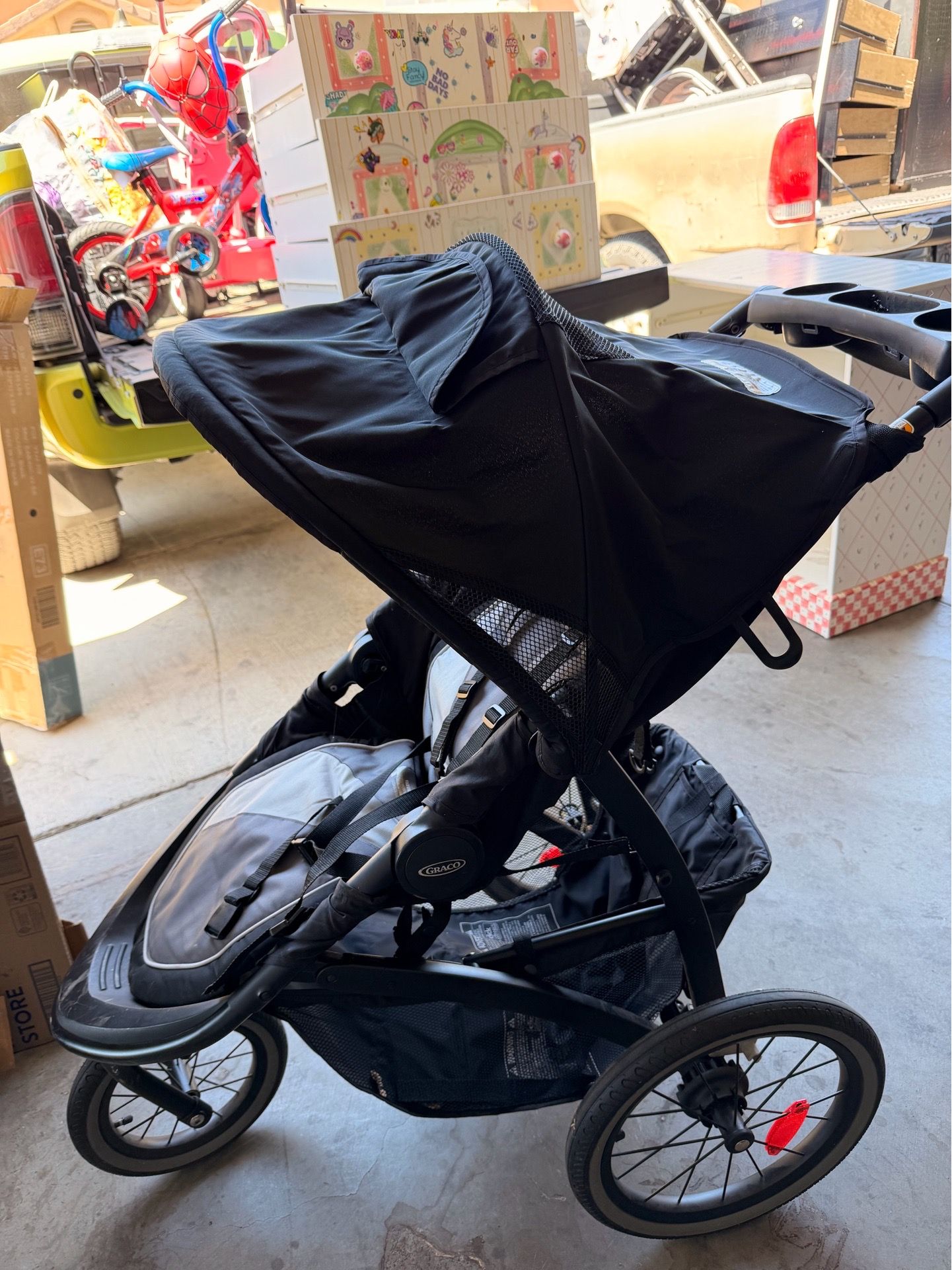 Jogging stroller