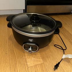 Slow Cooker 6 QT With Box