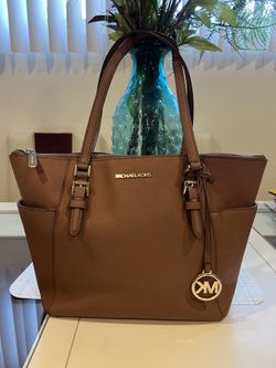 Michael Kors Authentic Purse Leather Top-Zip Tote Bag 