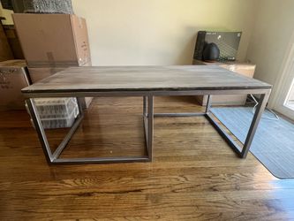 Long coffee table with 2 side end tables