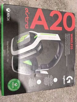 Logi tech A20 Xbox gaming headset with mic