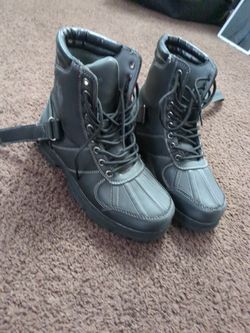 Shoes For Snow ❄️🌨️