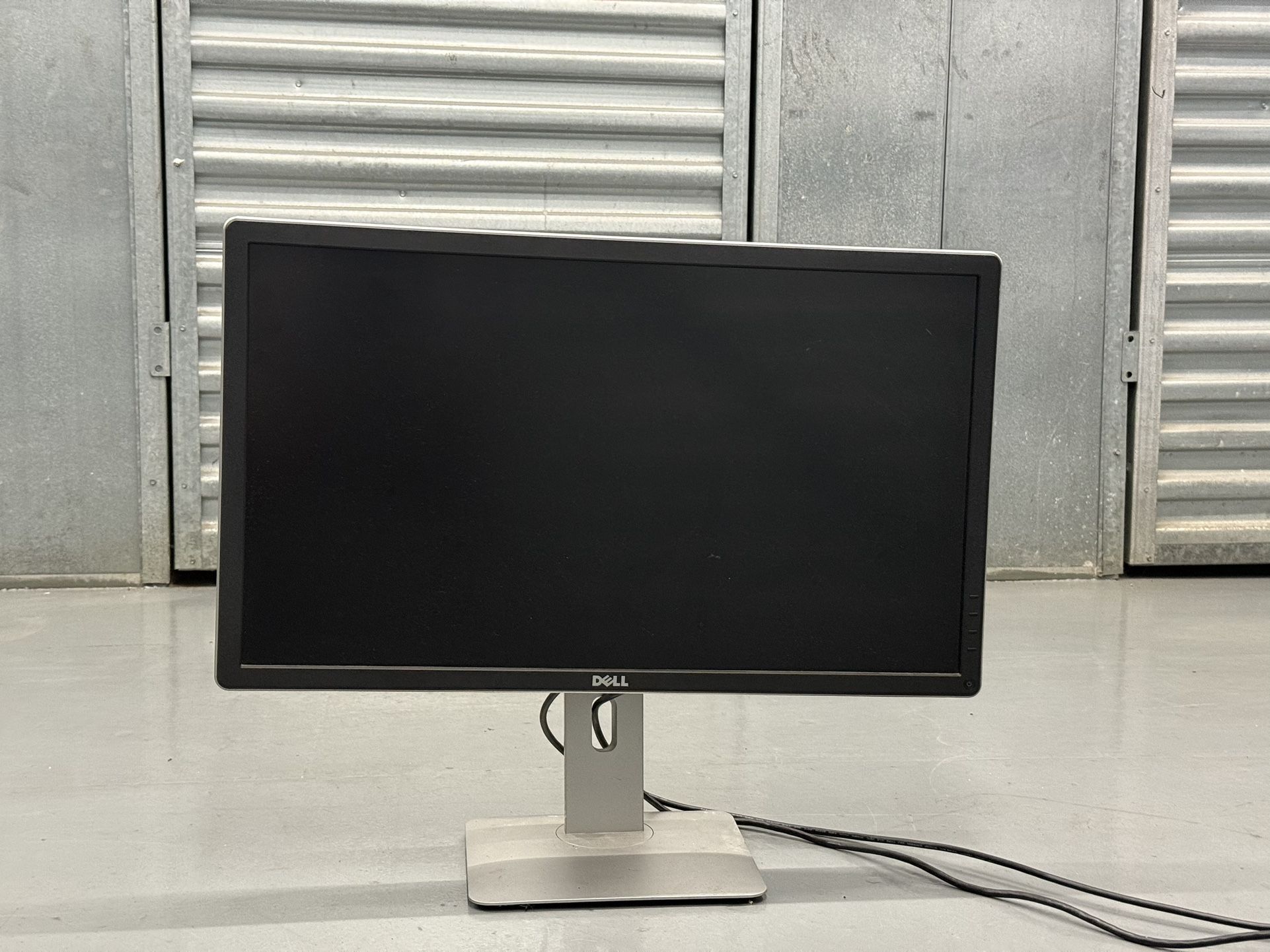 ✨ Dell 24” Adjustable Monitor – Rotates Vertical & Horizontal! ✨