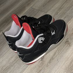 Jordan 4 Breds