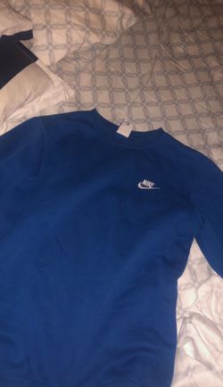 Men’s Nike sweater size small